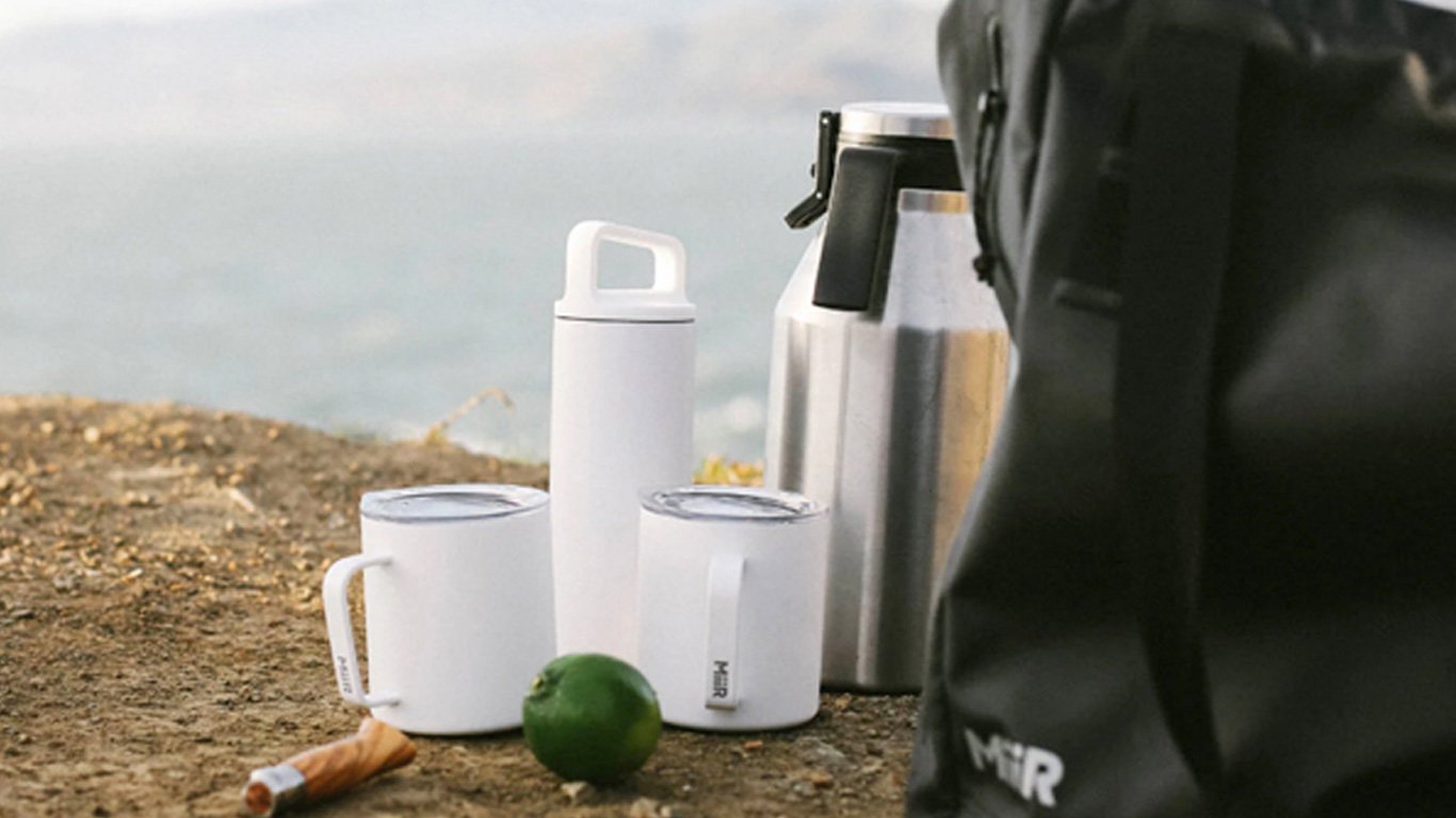 MiiR Vacuum Insulated Tumblers, Custom MiiR Travel Mugs, Giveback  Drinkware