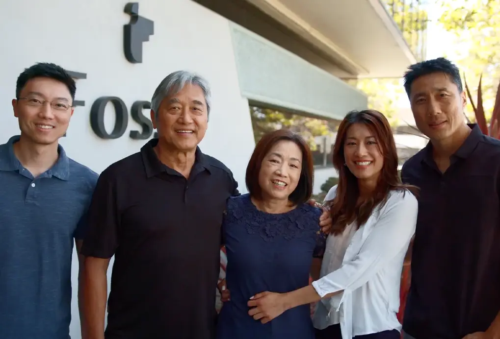 Fossa Apparel owners Judy and Michelle Chen with their family
