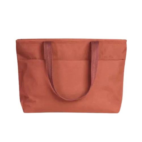 moment tech tote in clay